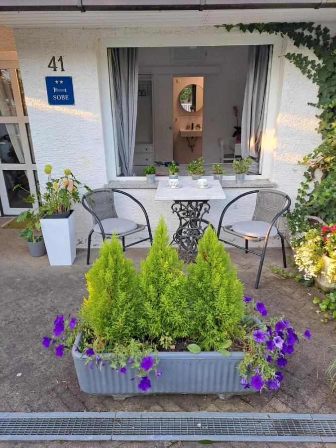 Soba Dvori Appartement Zaprešić Buitenkant foto