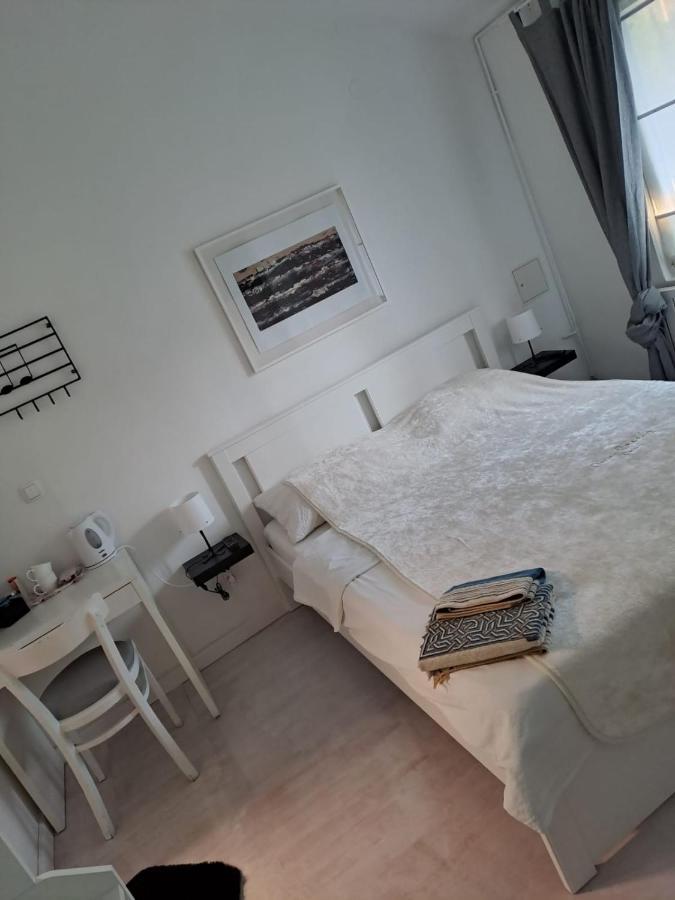 Soba Dvori Appartement Zaprešić Buitenkant foto